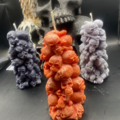 Custom skull tower candles for altars, rituals, or spooky home décor. Hand-poured in your choice of color. Bold, creepy, and perfect for witchy vibes.